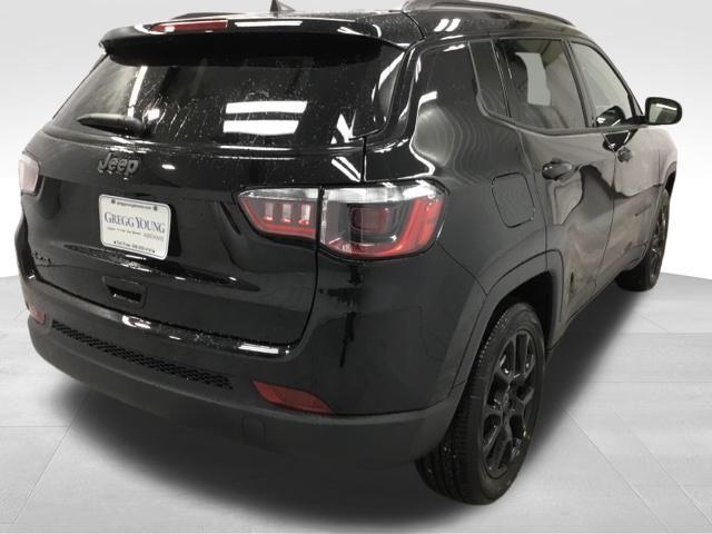 new 2025 Jeep Compass car, priced at $32,530