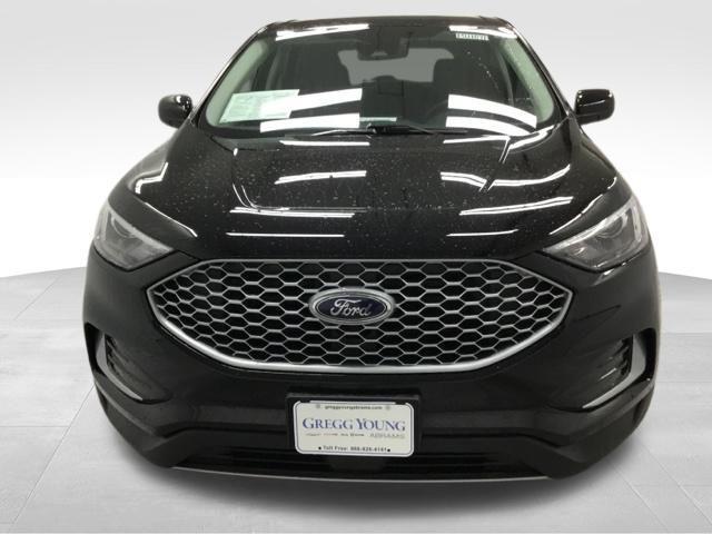 used 2023 Ford Edge car, priced at $22,800