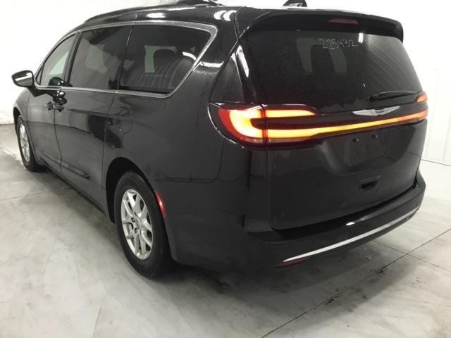 used 2022 Chrysler Pacifica car, priced at $23,750