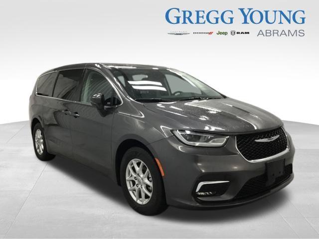 used 2023 Chrysler Pacifica car, priced at $22,995