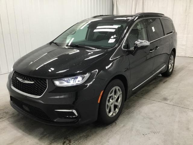 used 2023 Chrysler Pacifica car, priced at $31,800