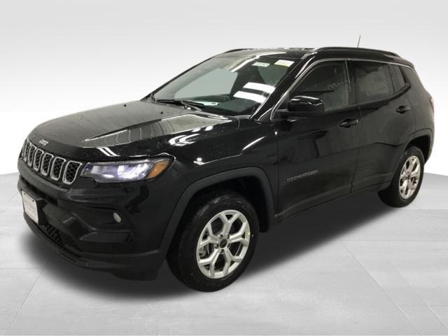 new 2025 Jeep Compass car, priced at $30,535