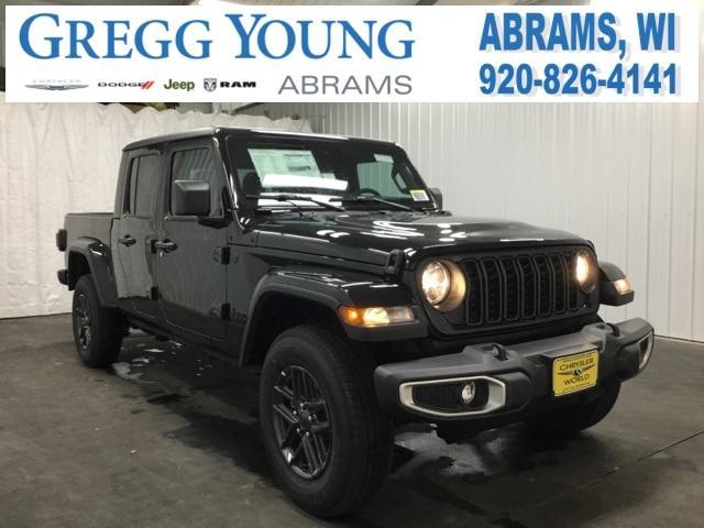 new 2024 Jeep Gladiator car, priced at $47,209