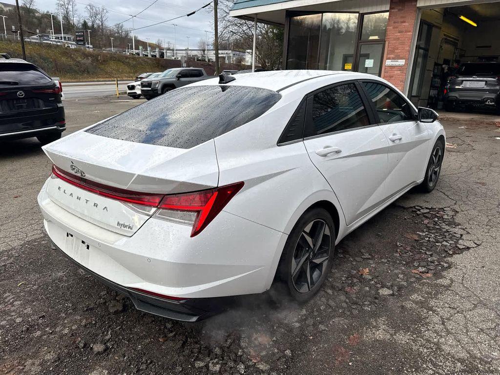 used 2023 Hyundai ELANTRA HEV car