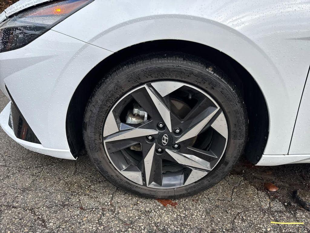 used 2023 Hyundai ELANTRA HEV car