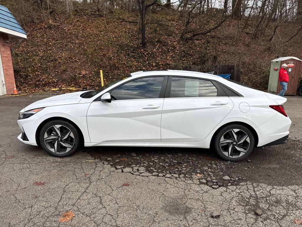 used 2023 Hyundai ELANTRA HEV car