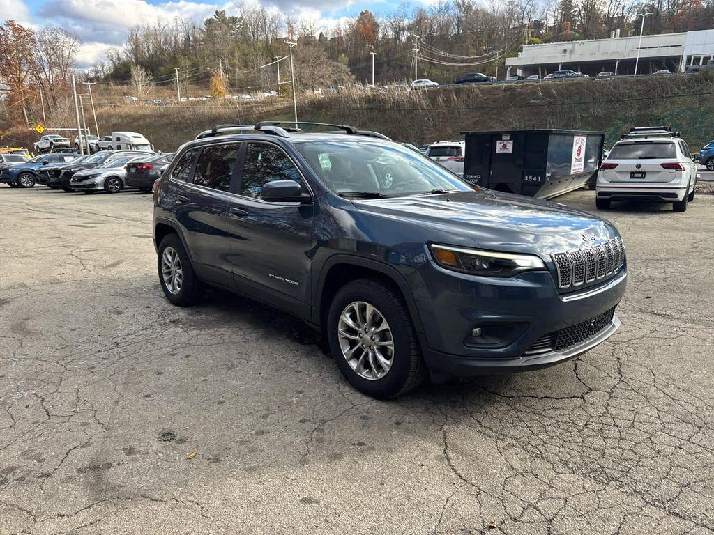 used 2020 Jeep Cherokee car, priced at $15,499