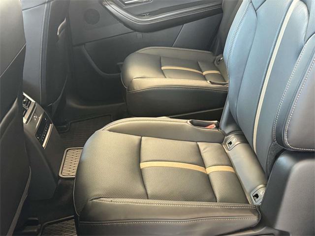 new 2025 Mazda CX-90 car, priced at $53,295