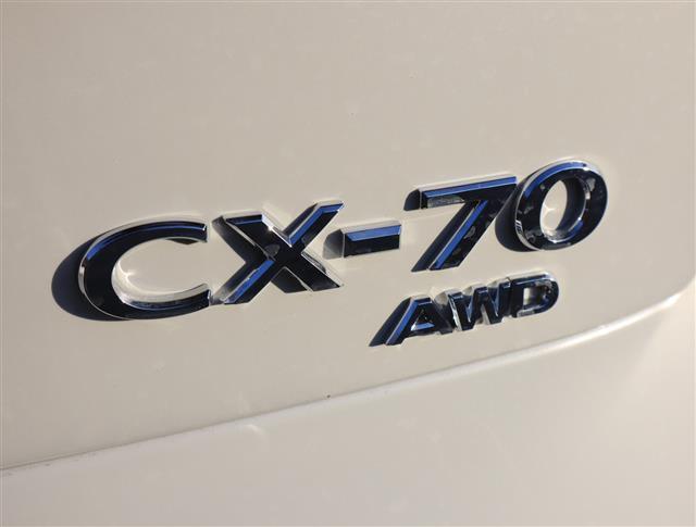 new 2025 Mazda CX-70 PHEV car, priced at $55,521