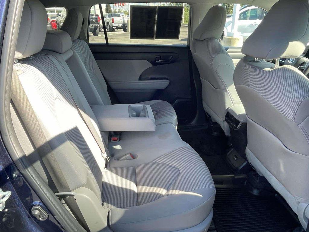 used 2023 Toyota Highlander car, priced at $37,999