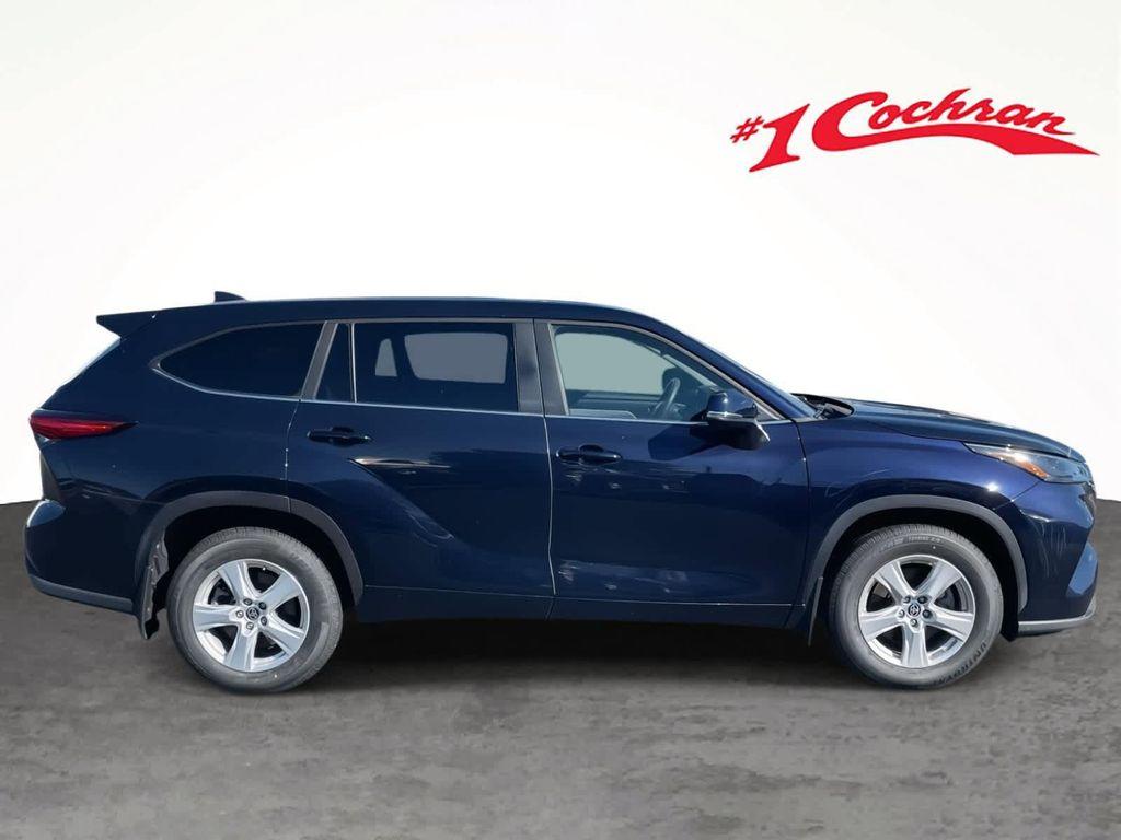 used 2023 Toyota Highlander car, priced at $37,999