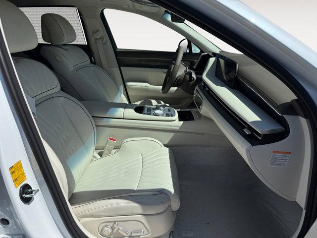 new 2025 Genesis G90 car, priced at $102,405