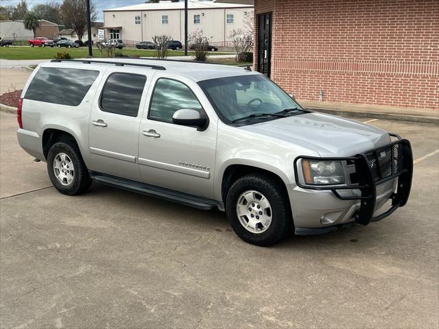 used 2008 Chevrolet Suburban car, priced at $8,995