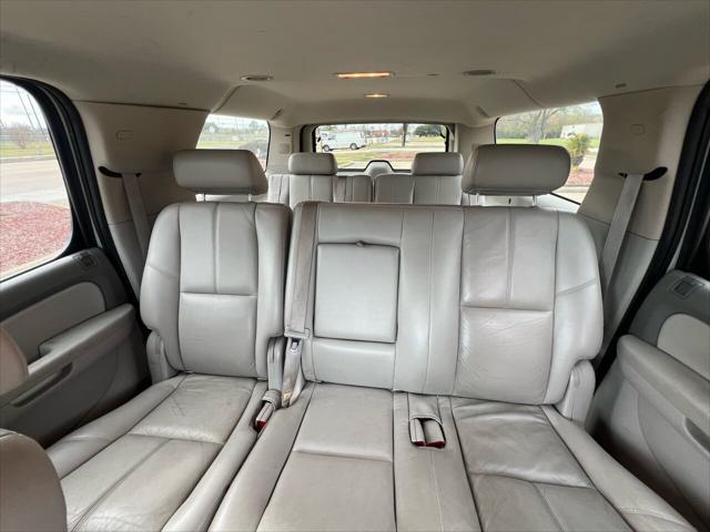 used 2008 Chevrolet Suburban car, priced at $8,995