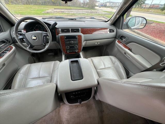 used 2008 Chevrolet Suburban car, priced at $8,995