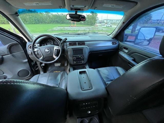 used 2007 Chevrolet Suburban car, priced at $10,500