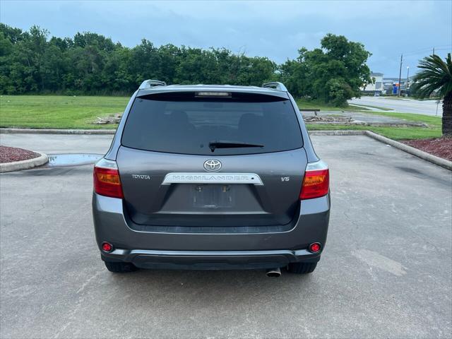 used 2008 Toyota Highlander car, priced at $9,995