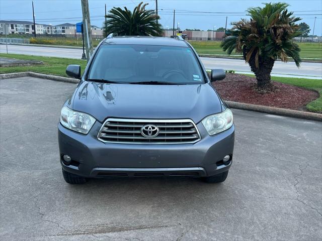 used 2008 Toyota Highlander car, priced at $9,995