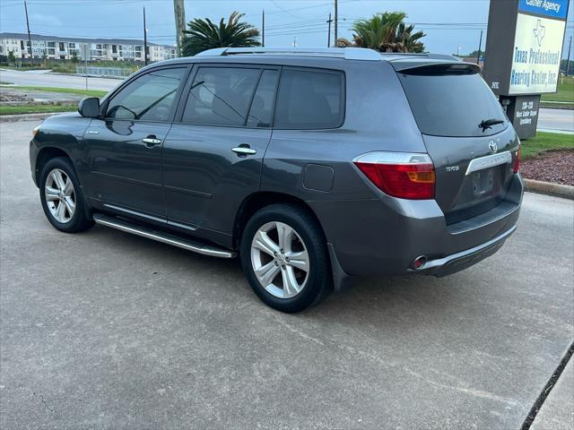 used 2008 Toyota Highlander car, priced at $9,995