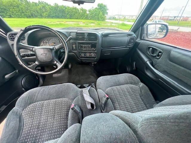 used 1999 Chevrolet S-10 car, priced at $6,595