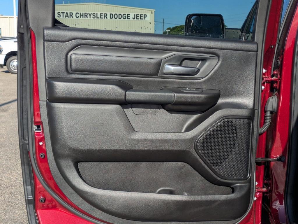 new 2025 Ram 1500 car, priced at $44,615