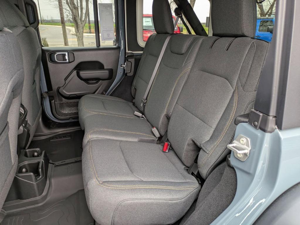 new 2025 Jeep Wrangler car, priced at $44,645