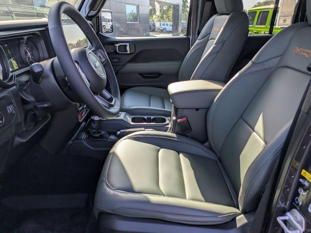 new 2025 Jeep Gladiator car, priced at $54,550