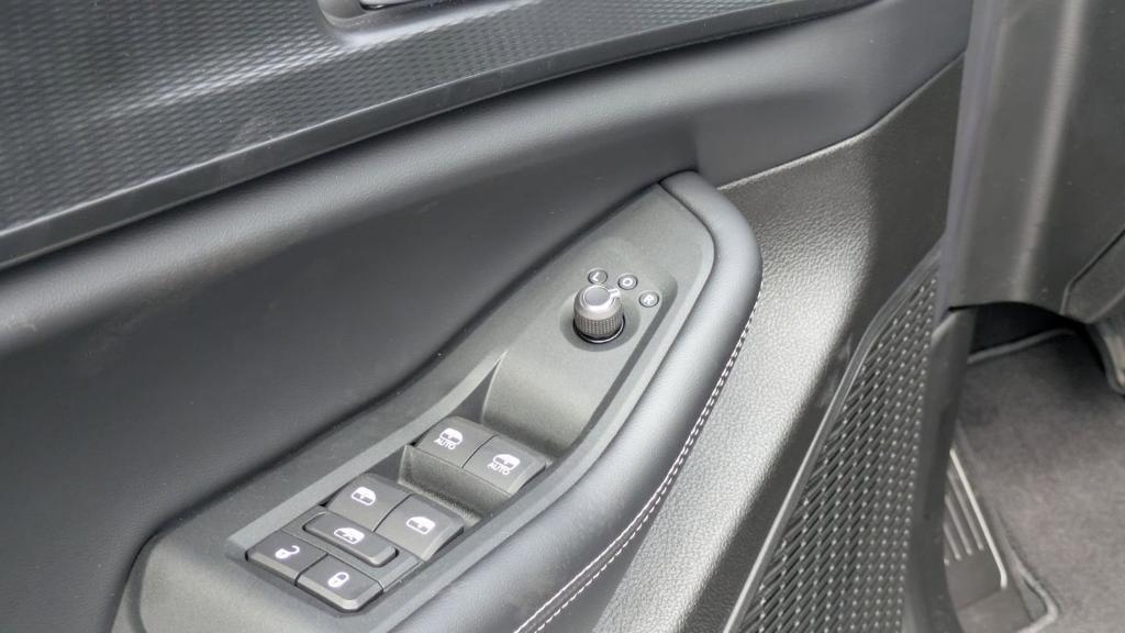 new 2025 Jeep Grand Cherokee L car, priced at $35,778
