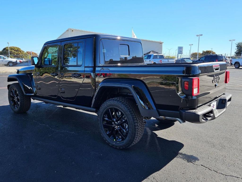 new 2025 Jeep Gladiator car, priced at $38,850