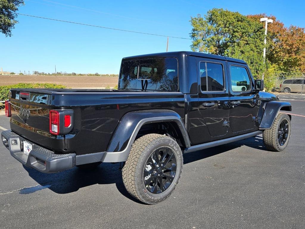 new 2025 Jeep Gladiator car, priced at $38,850