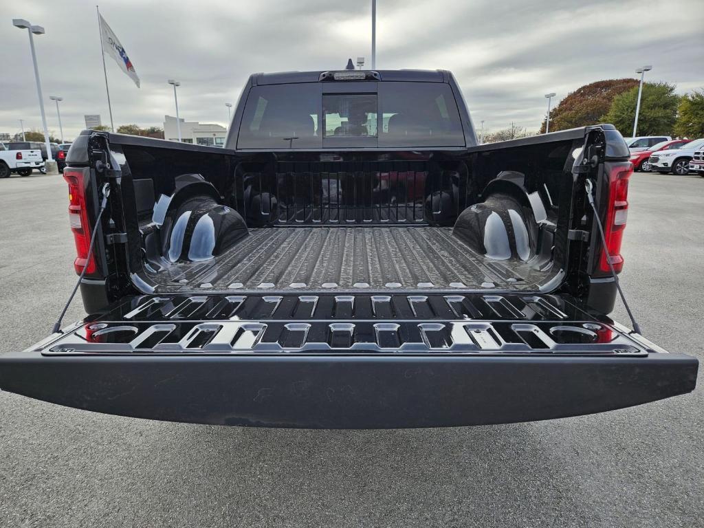 new 2025 Ram 1500 car, priced at $52,825