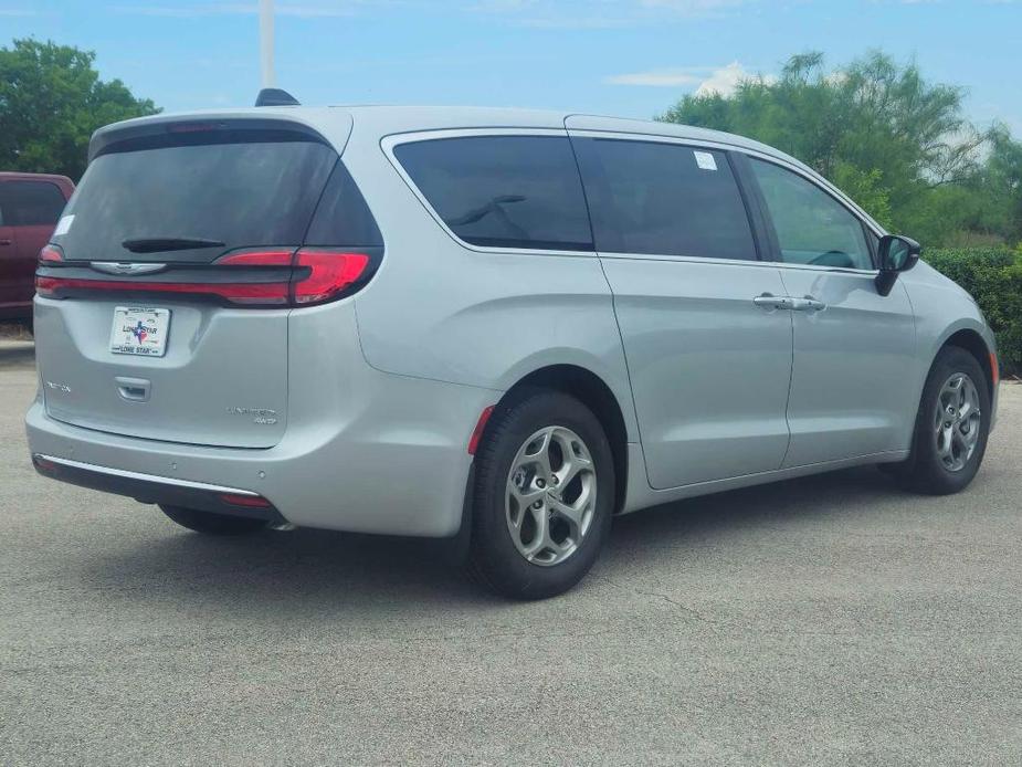 new 2024 Chrysler Pacifica car, priced at $52,935