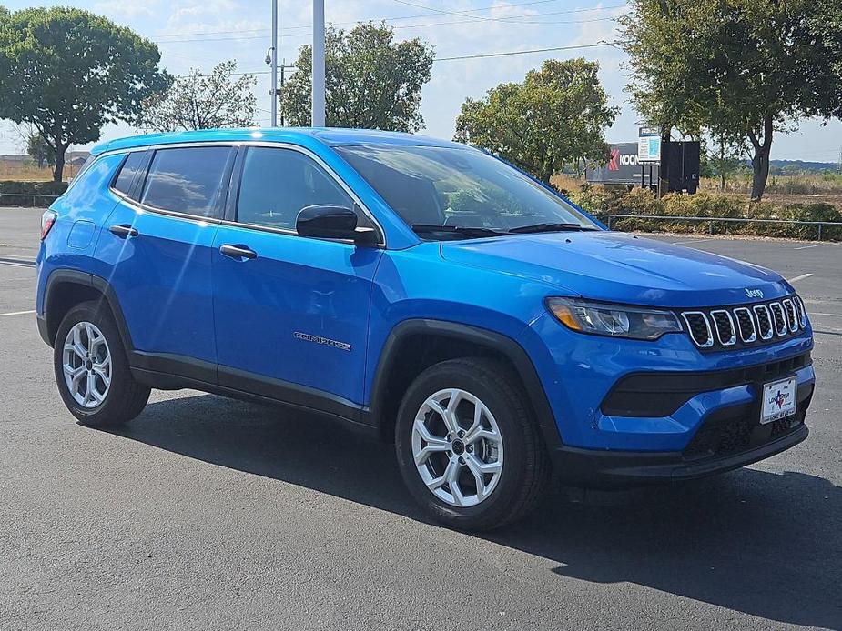 new 2025 Jeep Compass car, priced at $27,090