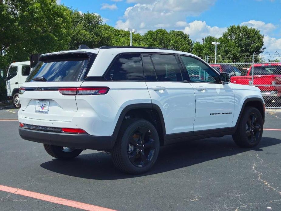 new 2024 Jeep Grand Cherokee car, priced at $41,580