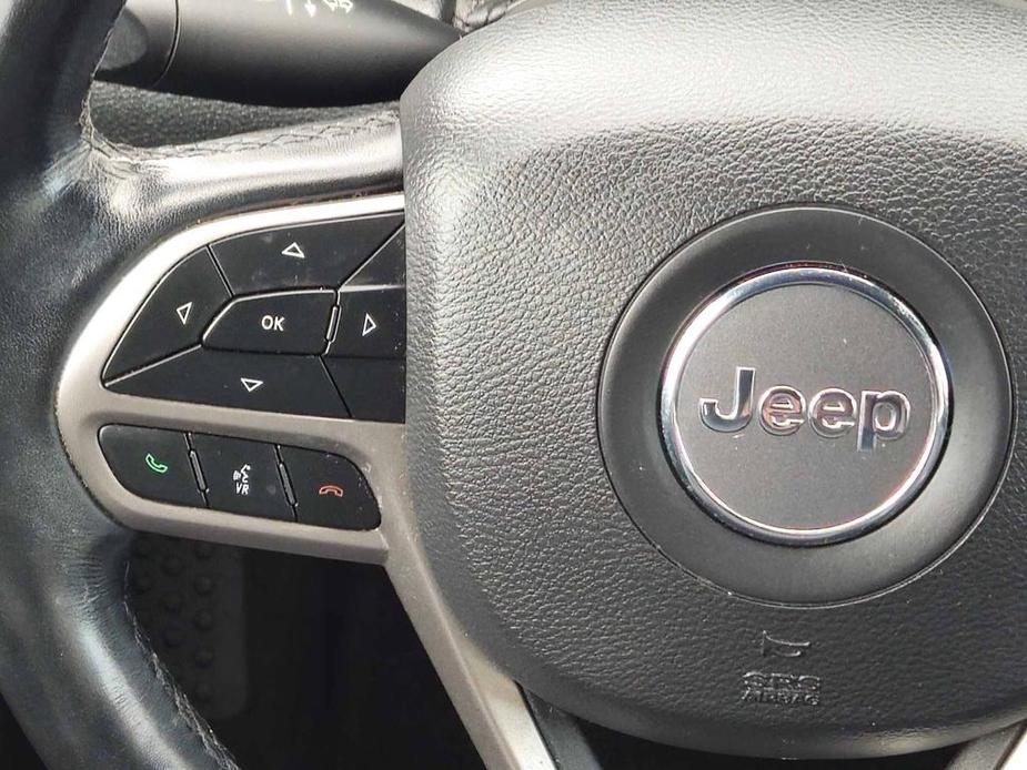 used 2021 Jeep Cherokee car, priced at $28,900