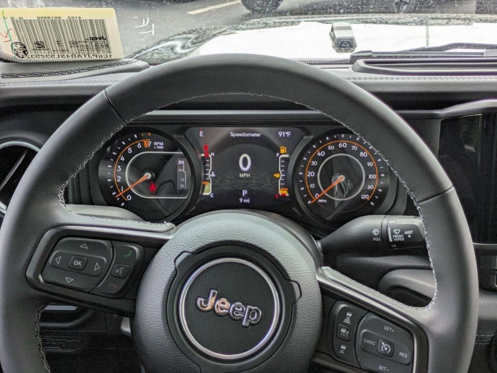 new 2025 Jeep Gladiator car, priced at $39,854