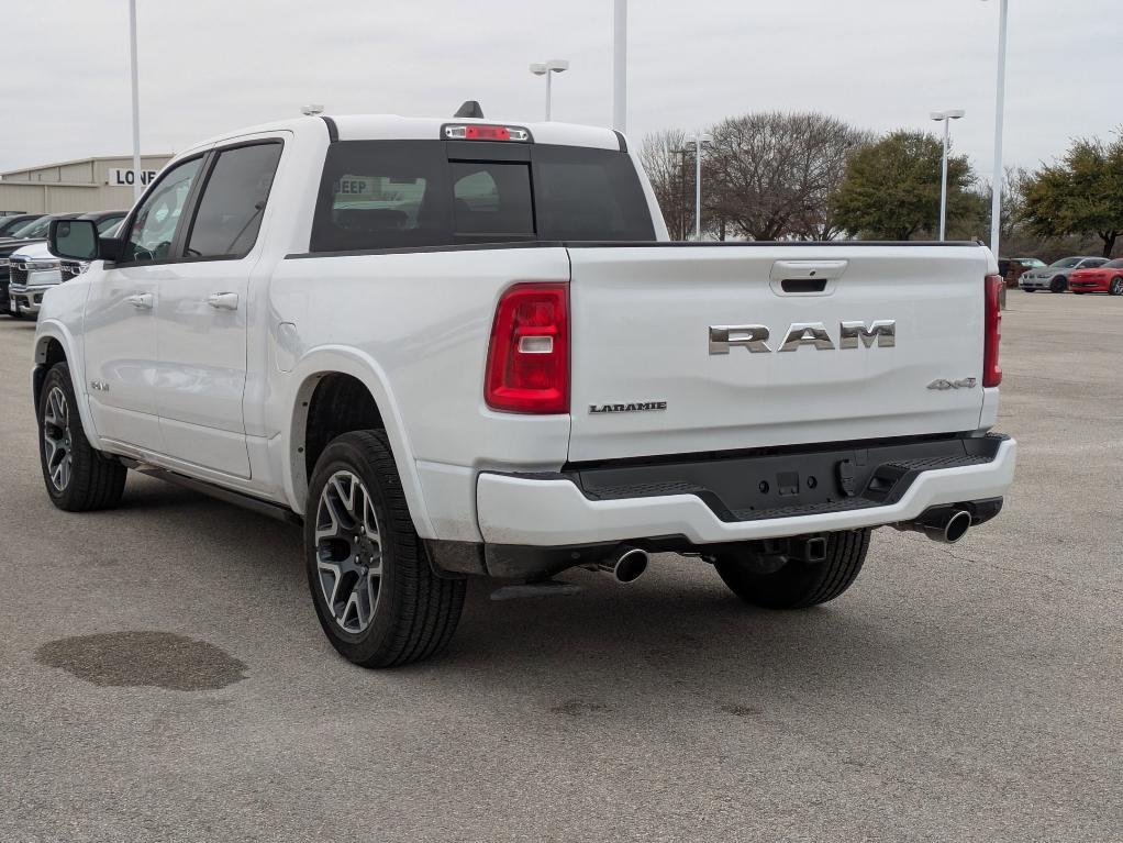 new 2025 Ram 1500 car, priced at $62,095