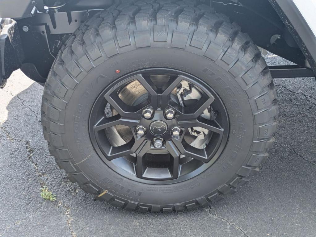new 2025 Jeep Gladiator car, priced at $39,259