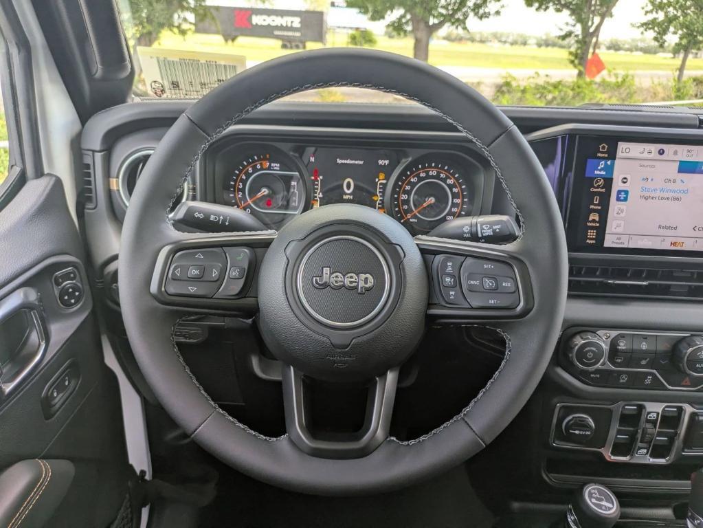 new 2025 Jeep Gladiator car, priced at $39,259