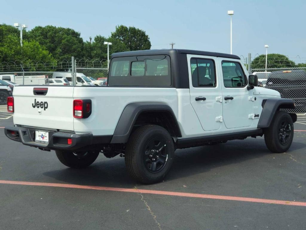 new 2024 Jeep Gladiator car, priced at $37,447