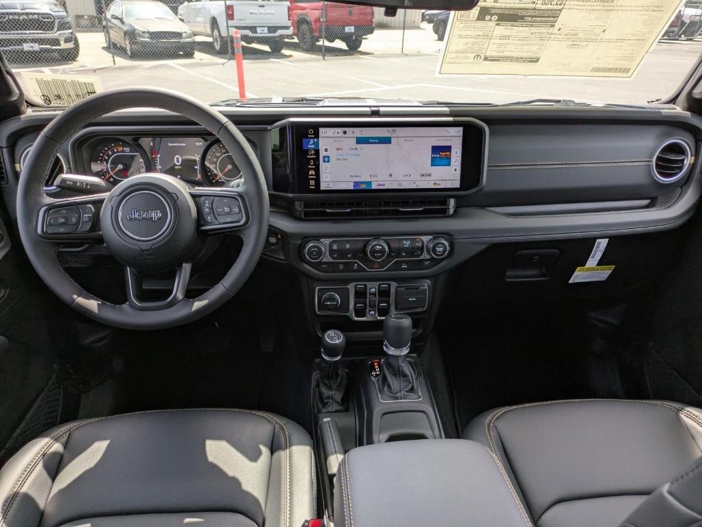 new 2025 Jeep Gladiator car, priced at $39,854