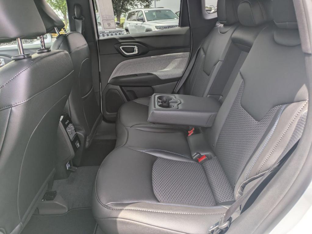new 2025 Jeep Compass car, priced at $24,818