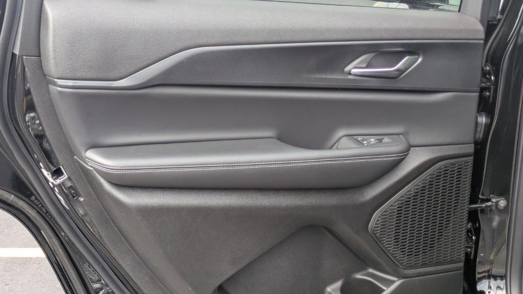 new 2025 Jeep Grand Cherokee L car, priced at $35,778