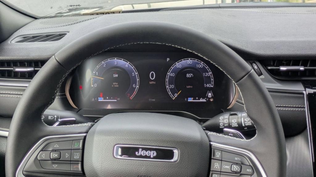 new 2025 Jeep Grand Cherokee L car, priced at $35,778