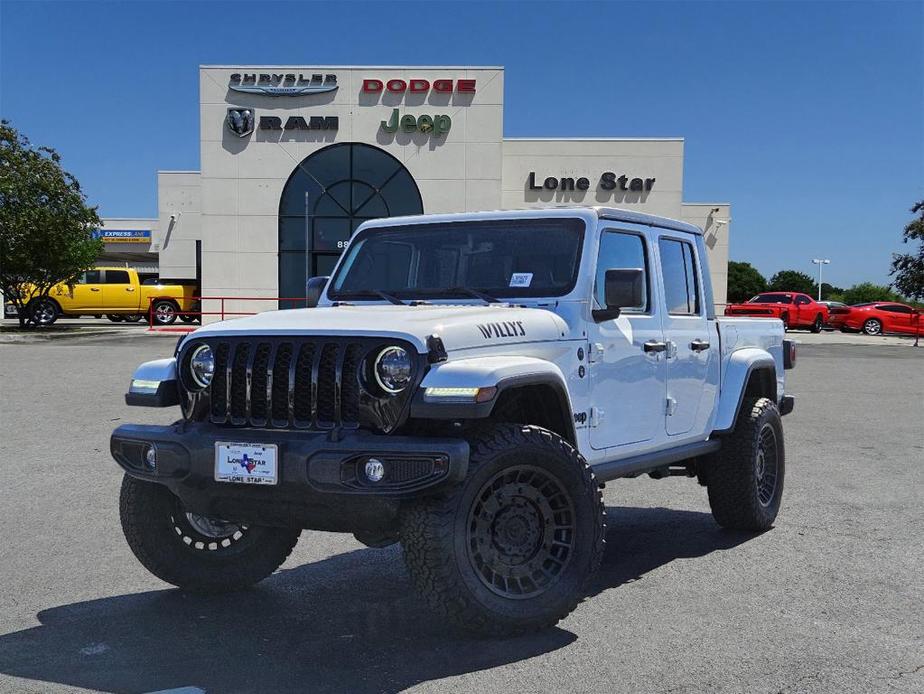 new 2023 Jeep Gladiator car