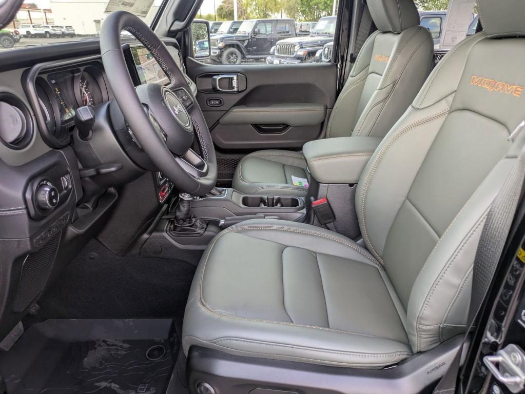 new 2025 Jeep Gladiator car, priced at $53,800
