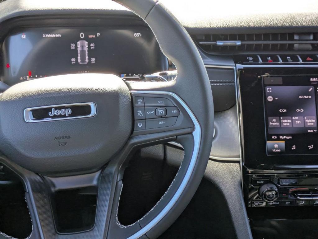 new 2025 Jeep Grand Cherokee car, priced at $34,030