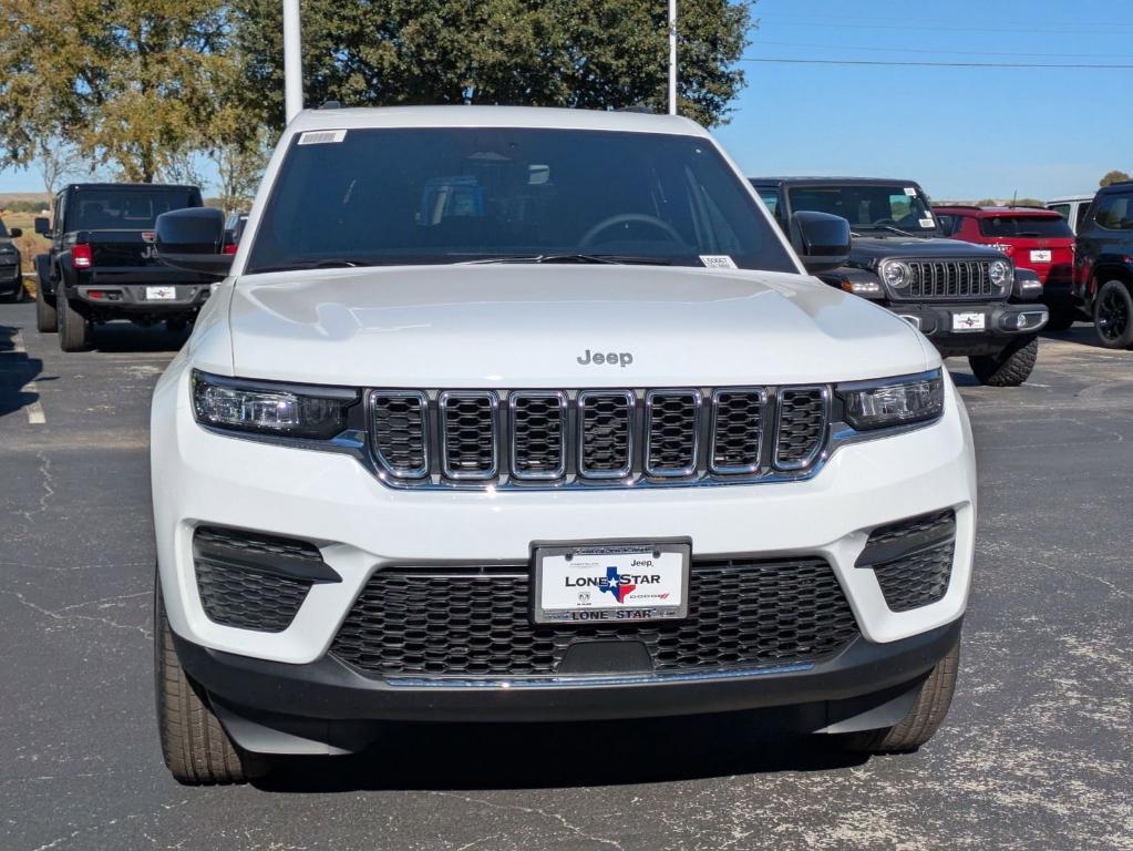 new 2025 Jeep Grand Cherokee car, priced at $34,030
