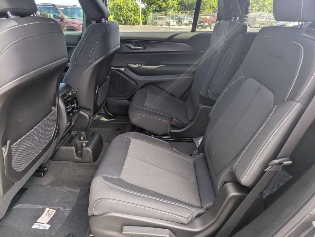 new 2025 Jeep Grand Cherokee L car, priced at $35,778