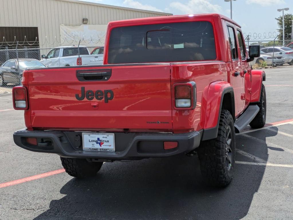new 2025 Jeep Gladiator car, priced at $39,854